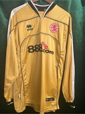 Errea 04/05 Middlesbrough Long-Sleeve Gold GK  Jersey